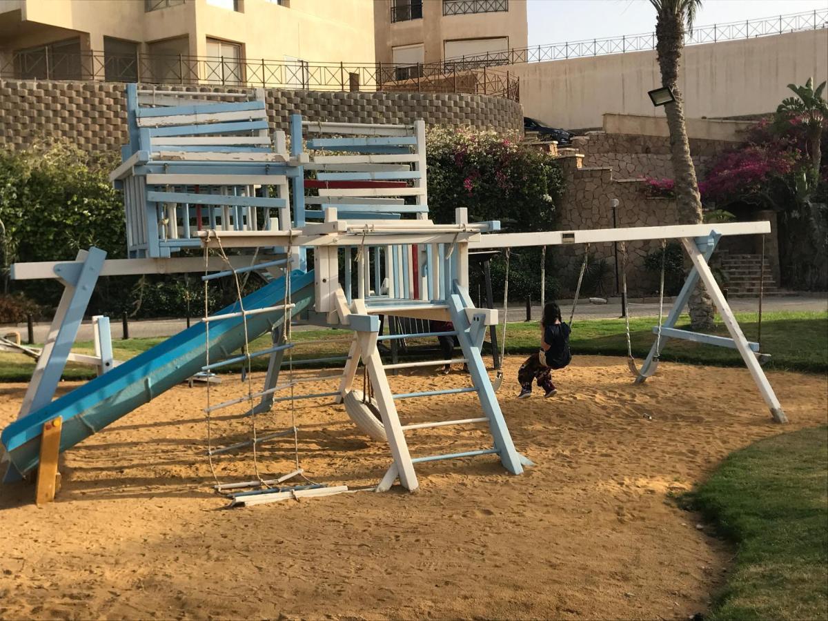 Appartement With Roof At Laguna Bay- Ain Sokhna - شالية غرفتين مكيف بالكامل بالرووف قرية لاجونا باي - العين السخنة *