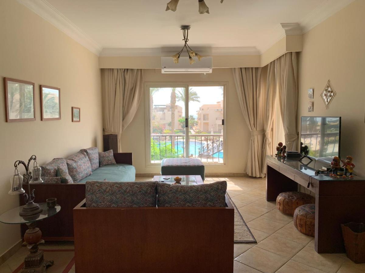 With Roof At Laguna Bay- Ain Sokhna - شالية غرفتين مكيف بالكامل بالرووف قرية لاجونا باي - العين السخنة Apartmán *
